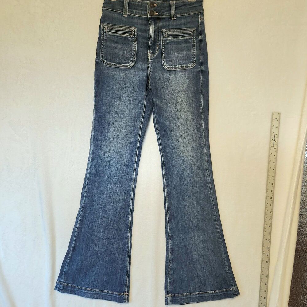 American Eagle Women's Sz 2 Tall Super Hi Rise Flare Jeans Blue Patch Pockets